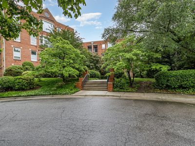 620 Martin Luther King Jr Blvd APT 302, Chapel Hill, NC, 27514