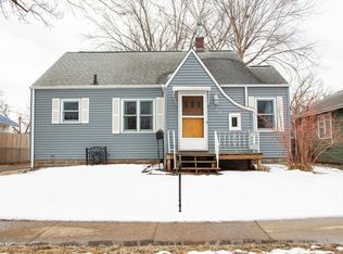 725 Riehl St, Waterloo, IA 50703