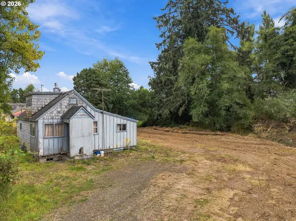 440 SW Main Ct, Warrenton, OR 97146