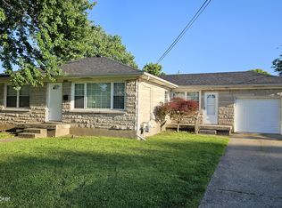 2202 Crums Ln, Shively, KY 40216