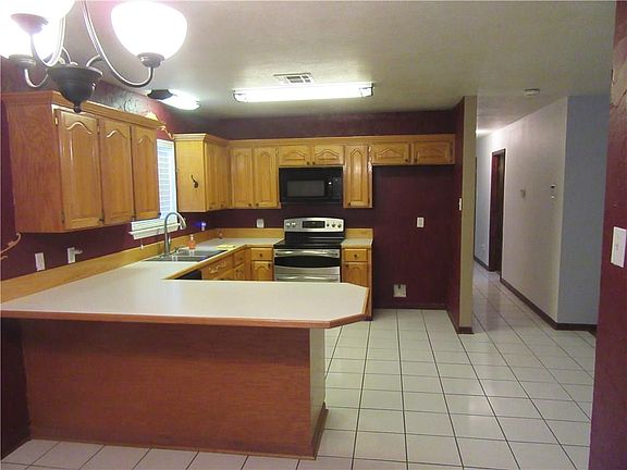 3rd image of 3221 1st Ave