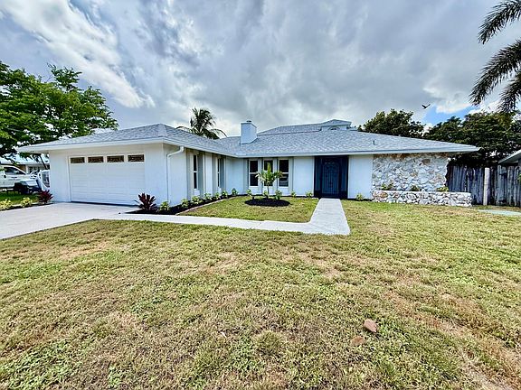 2nd image of 1898 SE Fallon Drive
