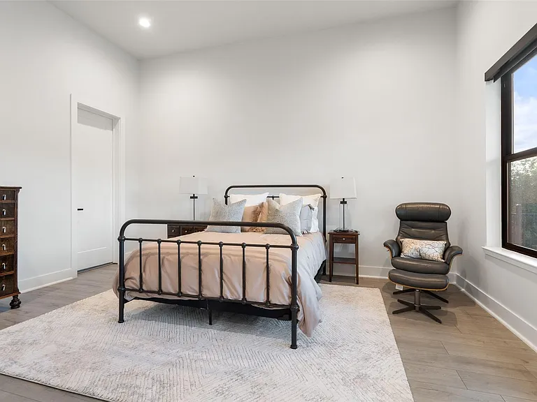 235 Canyon Turn Trl — Photo 30