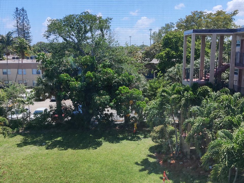 1st image of 225 Bonnie Boulevard #405