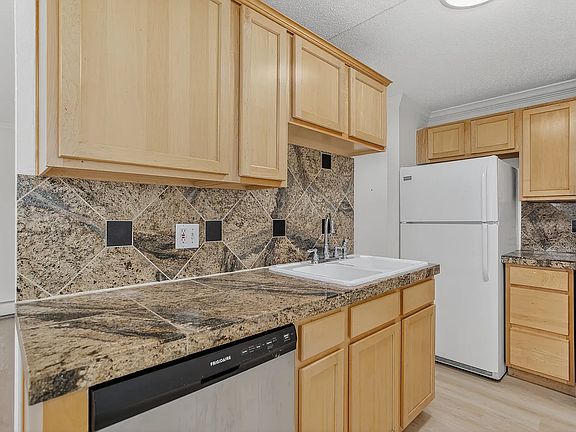 5th image of 1267 N Lafayette St APT 404