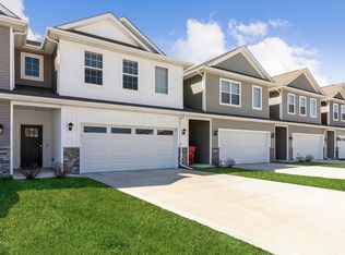 3208 NW Greenwood St, Ankeny, IA 50023