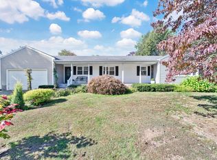 16 Saint Thomas St, Enfield, CT 06082
