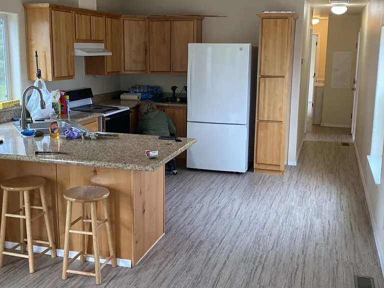 2115 W Arabian Ave — Photo 5