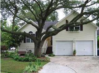 1189 Valley Forge Dr, Charleston, SC 29412