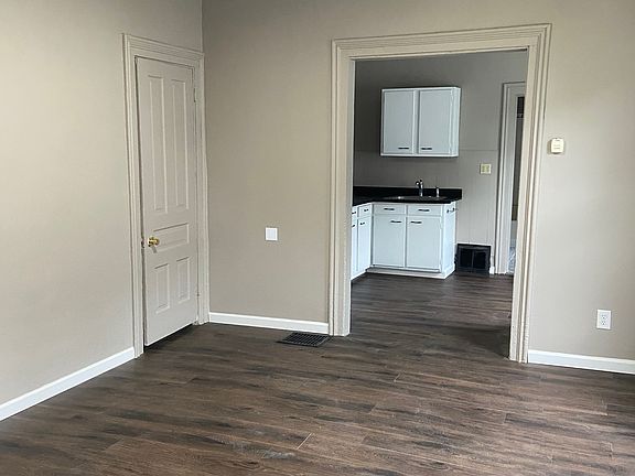3rd image of 326 Union St #1