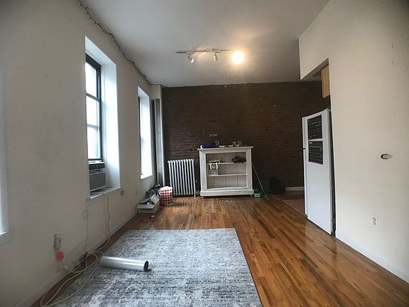 5th image of 110 Saint Marks Pl #9B