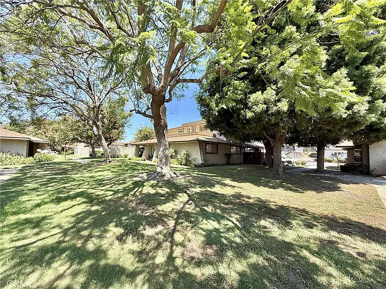 17730 Palo Verde Ave — Photo 29
