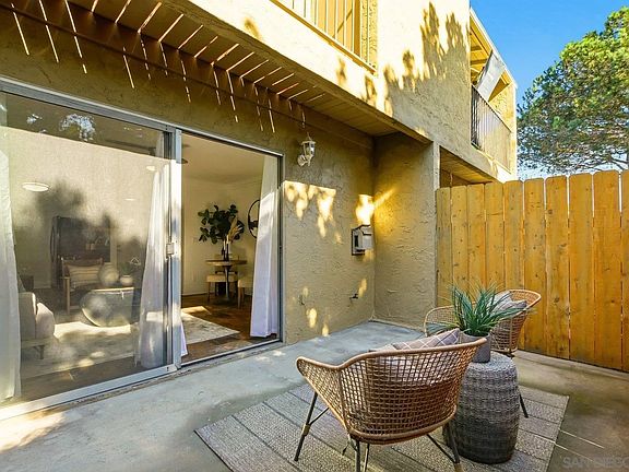4th image of 4777 Seminole Dr APT 116