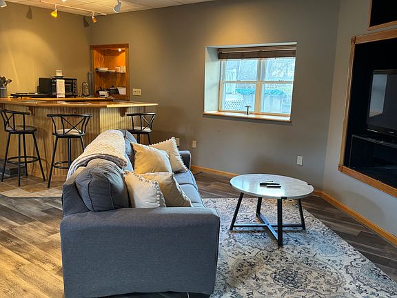 2nd image of 42 N Loxley Dr #0