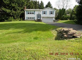 7284 Furnace Rd, Ontario, NY 14519