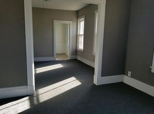 36 Steward St, New London, CT 06320