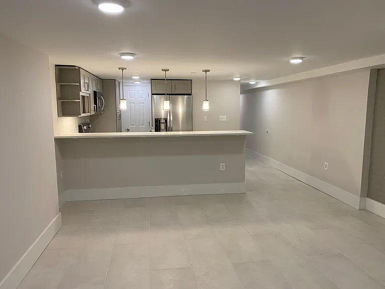 1432 Newton St NW #B — Photo 2