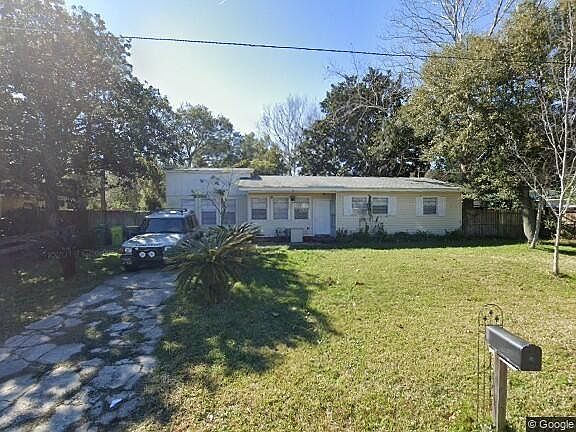 1st image of 1410 Highland Dr
