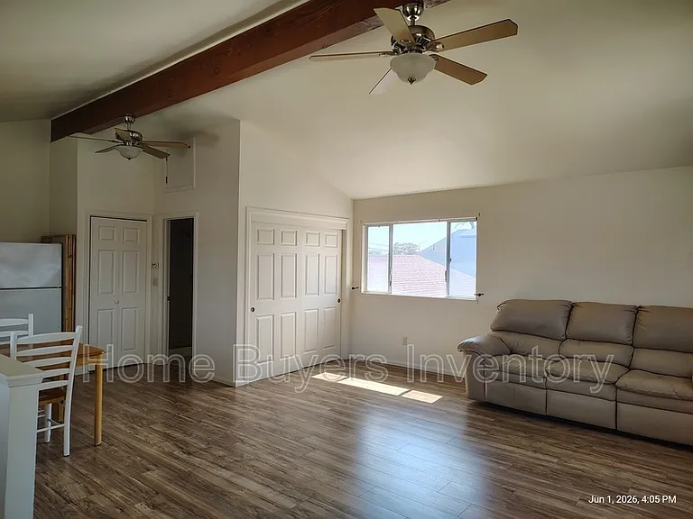 958 Terrace Ave — Photo 3