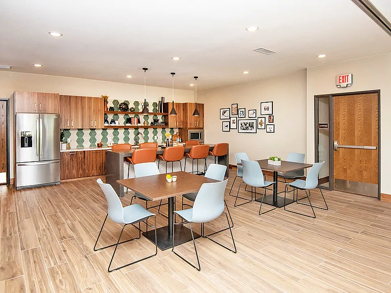 Scharbauer Flats — Photo 9