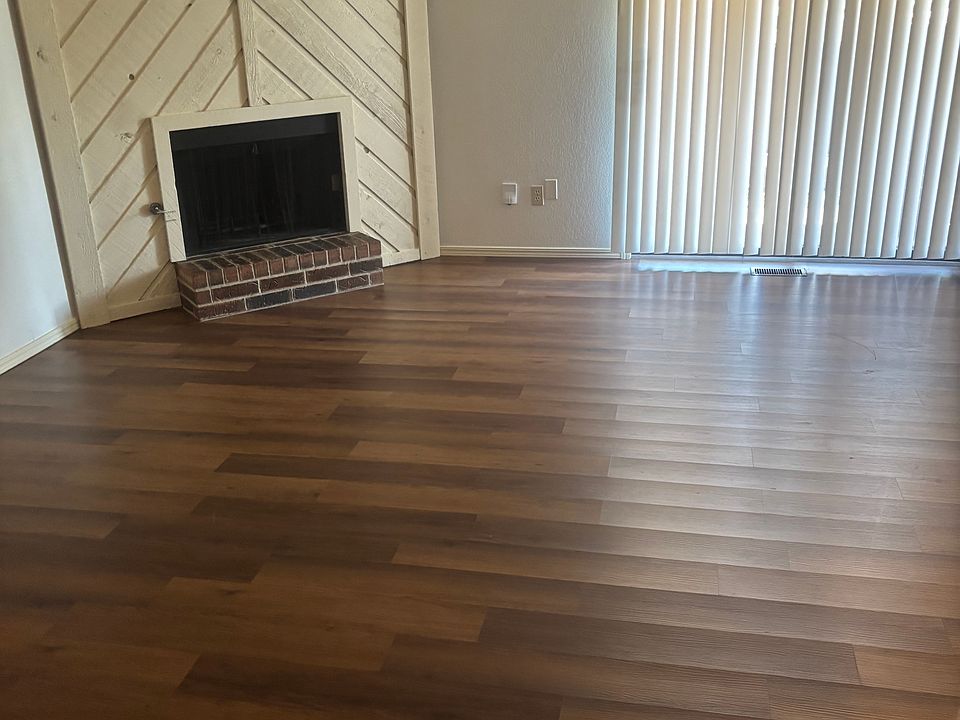 1st image of 14035 Fairhill Ave