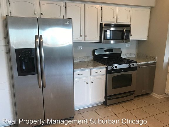 5th image of 10515 W Grand Ave #Lu43