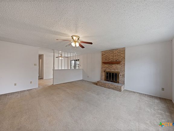 2nd image of 1802 Galaxy Dr