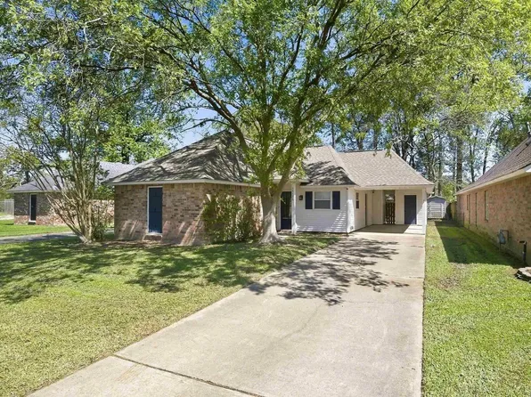 18152 Wood Haven Dr, Prairieville, LA 70769