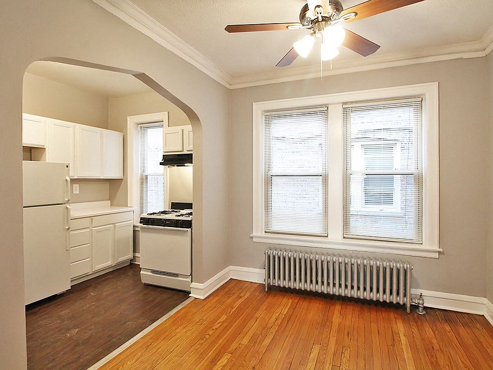 101111 S. Harvey Ave. and 237249 South Blvd. 101 S Harvey Ave Oak