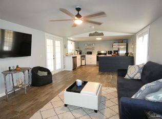 1760 Kell Rd, Gulf Breeze, FL 32563