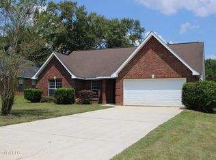 14207 Oak View Cir, Vancleave, MS 39565