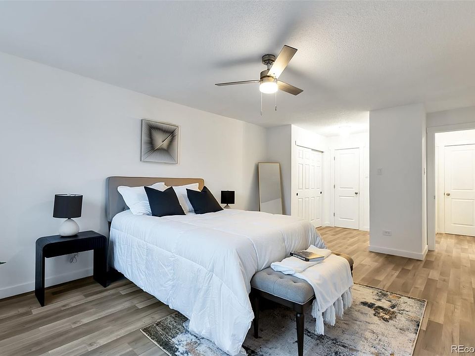 2nd image of 610 S Clinton Street #6C