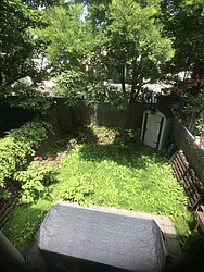 Rented by City Prime Commercial Realty 