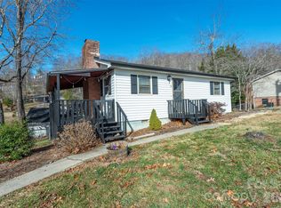 5 Three J Ln, Swannanoa, NC 28778