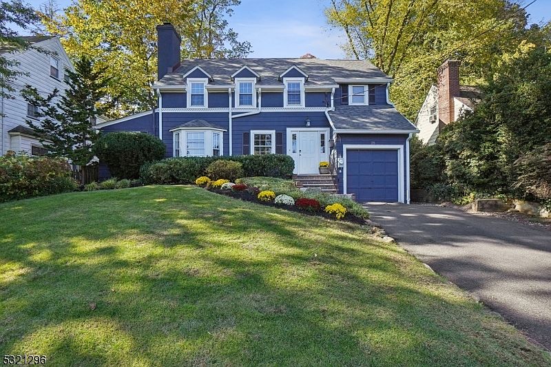 25 Woodland Rd, Short Hills, NJ 07078 | Zillow