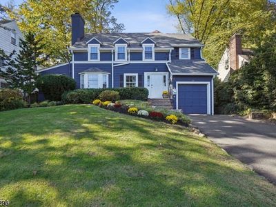 25 Woodland Rd, Short Hills, NJ, 07078