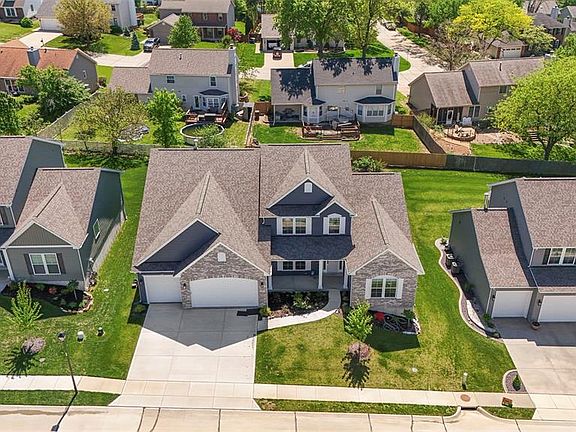 2nd image of 365 Kreder Ridge Cir