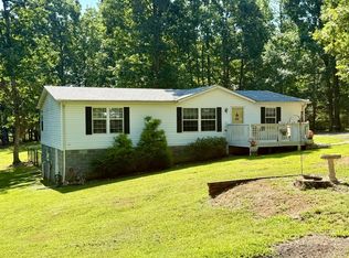 567 Columbus Rd, Concord, VA 24538