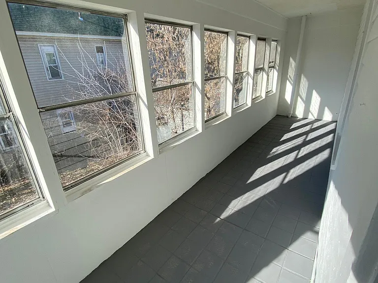 316 Grand St #4 — Photo 5