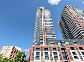 4010 Eglinton Ave W