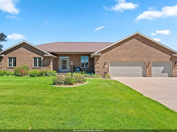 2562 Rebecca Ann Dr, New Franken, WI 54229