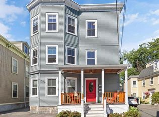 6 Bentley St #1, Salem, MA 01970
