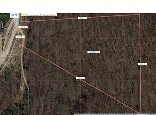 562 Meadowbrook Valley Dr, Eureka, MO 63025