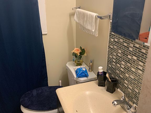 3rd image of 468 Washington Ave Unit 2