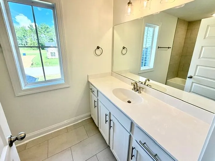 7425 Newbury Dr — Photo 15