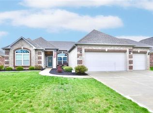 4686 Shady Ridge Row, Greenwood, IN 46143