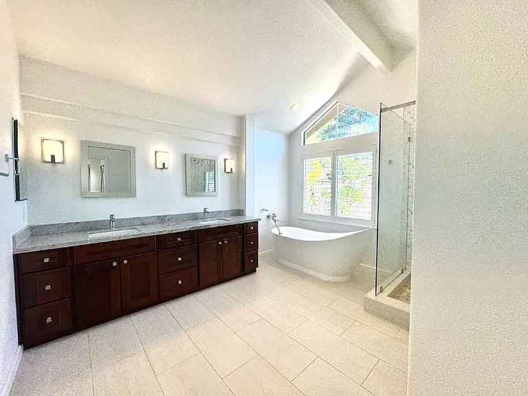 3281 Falerno Way — Photo 38