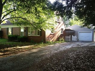 1447 Townley Dr, Lexington, KY 40511