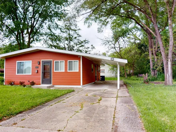 737 E 47th Ave, Gary, IN 46409