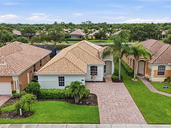 4th image of 15464 Cortona WAY